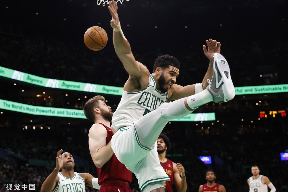 虽然他们拥 虽然他们拥