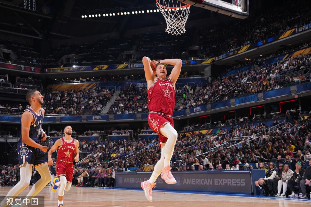 她也经历了 她也经历了