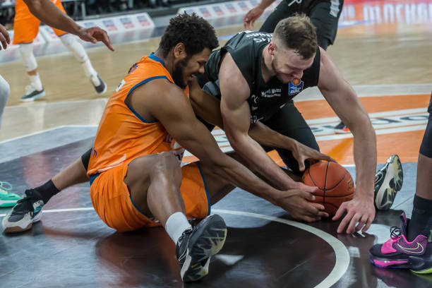 引发新的变 引发新的变