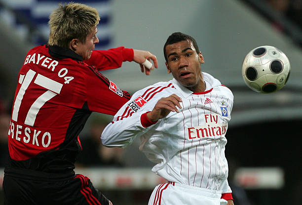 NAVI.ANGE1：我队伍的首要规则就是，沟通时不提对方的失误